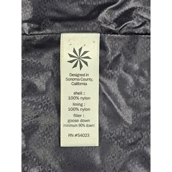 Athleta Women's Black Nylon Shell Puffer Downalicious Deluxe Vest Size M 2987 - Picture 9 of 13